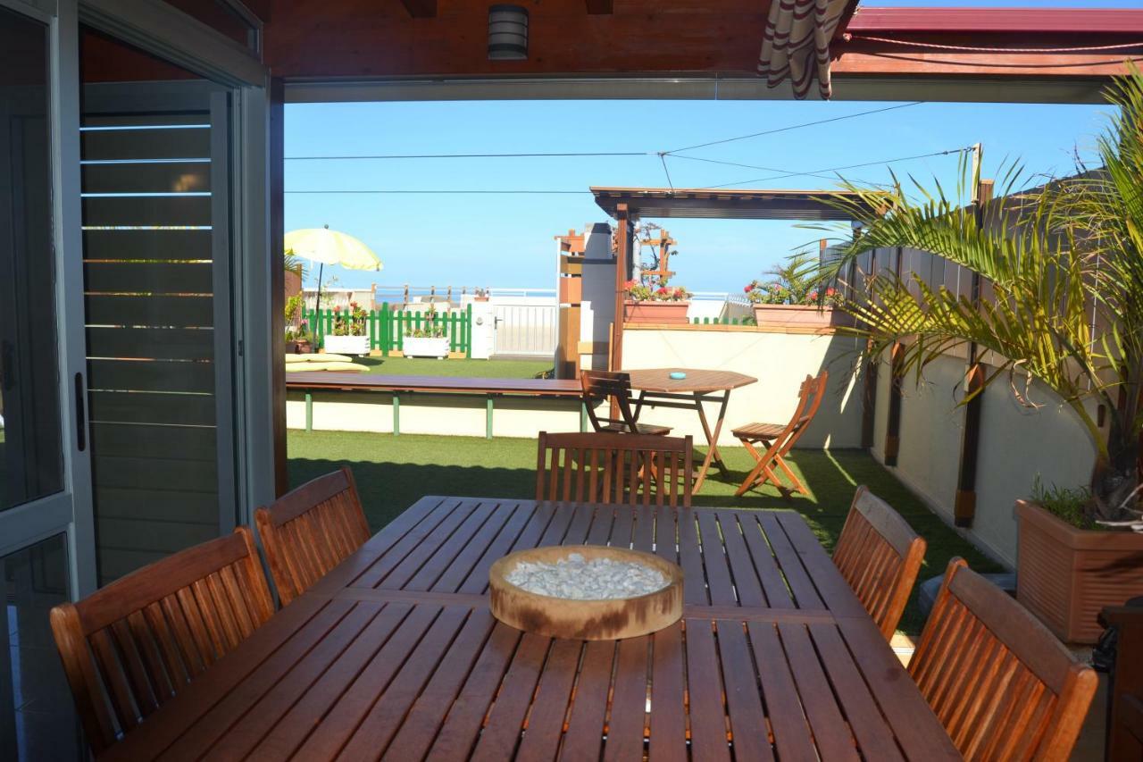 Apartamento Vacacional Relax Frente Al Mar Candelaria Ngoại thất bức ảnh