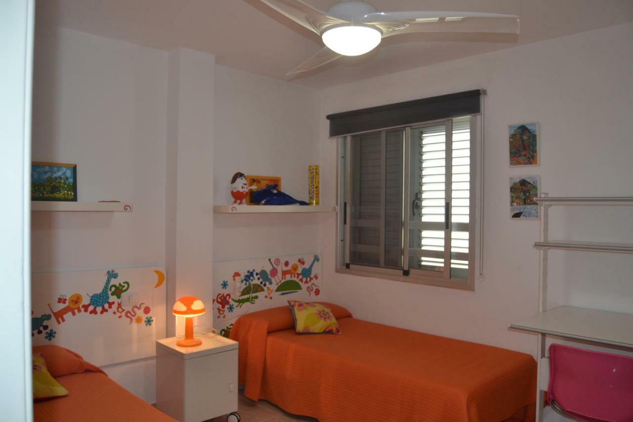 Apartamento Vacacional Relax Frente Al Mar Candelaria Ngoại thất bức ảnh